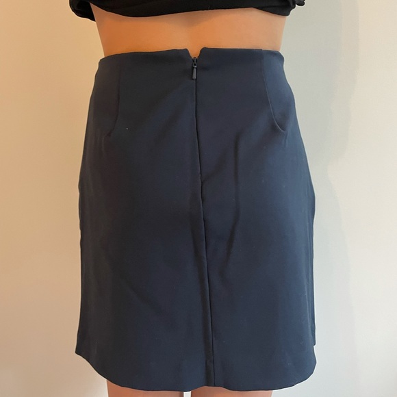 Bailey/44 Navy Cross Over Mini Skirt size 0 - Picture 4 of 6